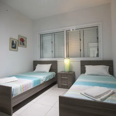 Anemoni Luxury 12 *
